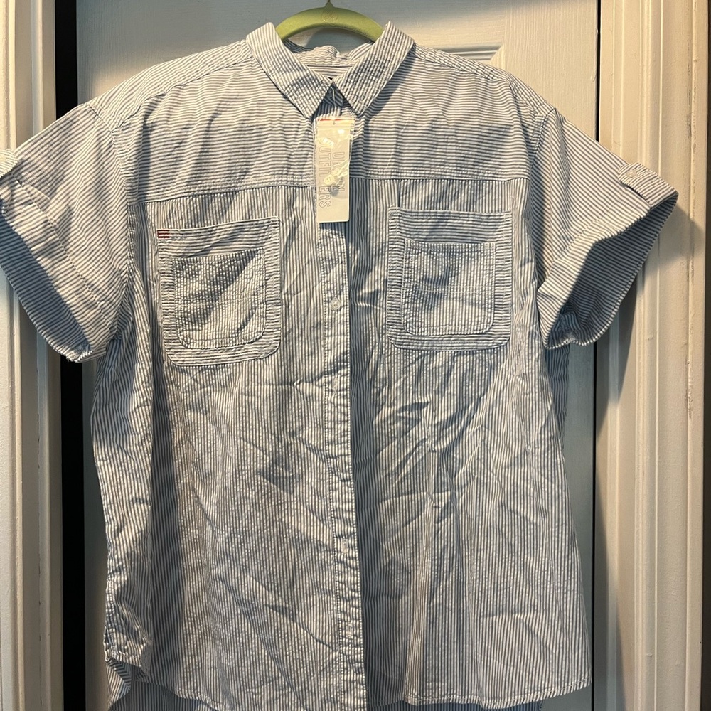 NWT Urban Outfitters BDG Seersucker Button-up Top L